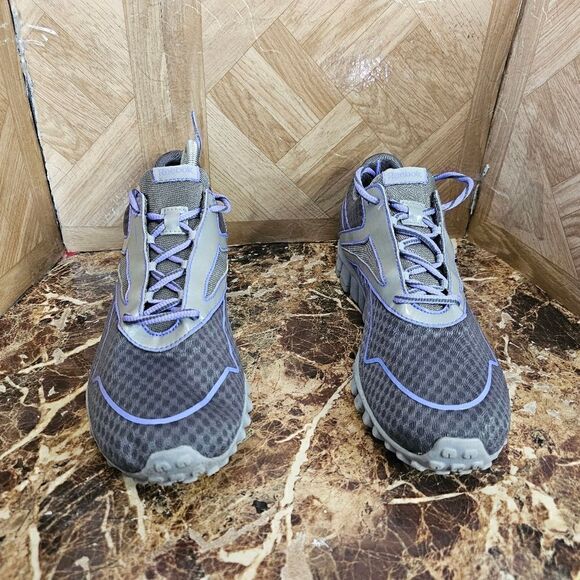 Reebok women's Realflex running  gray shoe size 11.   440 - Picture 5 of 10